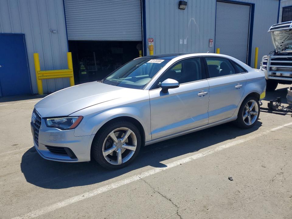 Продаж на аукціоні авто 2015 Audi A3, vin: WAUBFGFF5F1122929, номер лоту: 53120386