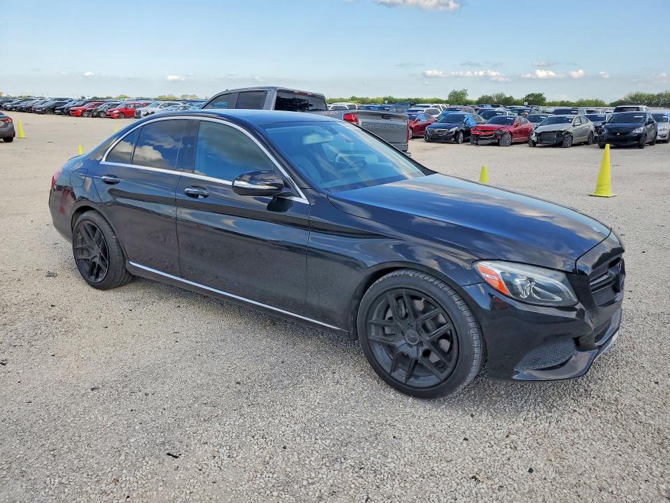 53312586 :رقم المزاد ، 55SWF4JB5FU088620 vin ، 2015 Mercedes-benz C مزاد بيع
