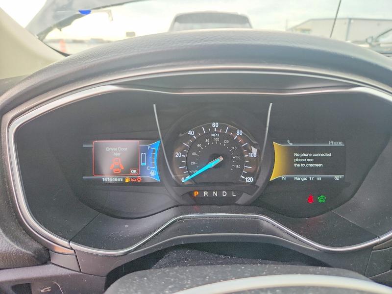 52428406 :رقم المزاد ، 3FA6P0LU0HR266866 vin ، 2017 Ford Fusion مزاد بيع