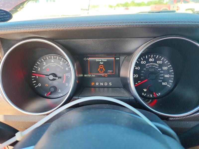 51914236 :رقم المزاد ، 1FA6P8TH7J5105098 vin ، 2018 Ford Mustang مزاد بيع