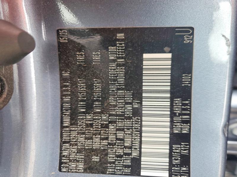 53826766 :رقم المزاد ، 7MUCAAAG8SV138225 vin ، 2025 Toyota Corolla Cross مزاد بيع