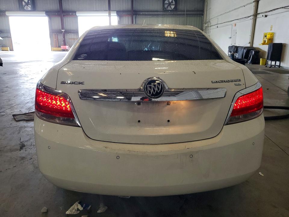 52801856 :رقم المزاد ، 1G4GC5GD2BF114475 vin ، 2011 Buick Lacrosse مزاد بيع