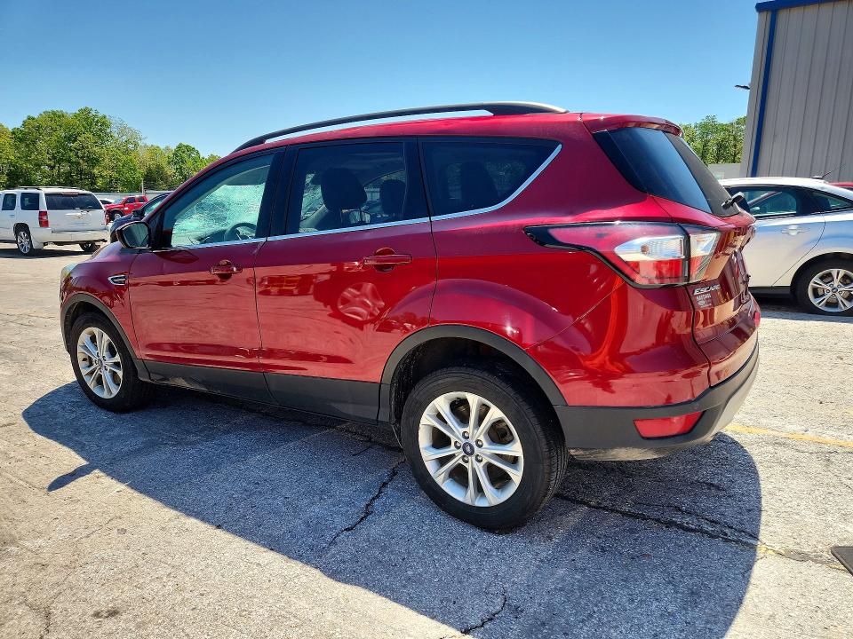 2017 Ford Escape მანქანა იყიდება აუქციონზე, vin: 1FMCU9G94HUD96413, აუქციონის ნომერი: 51845866