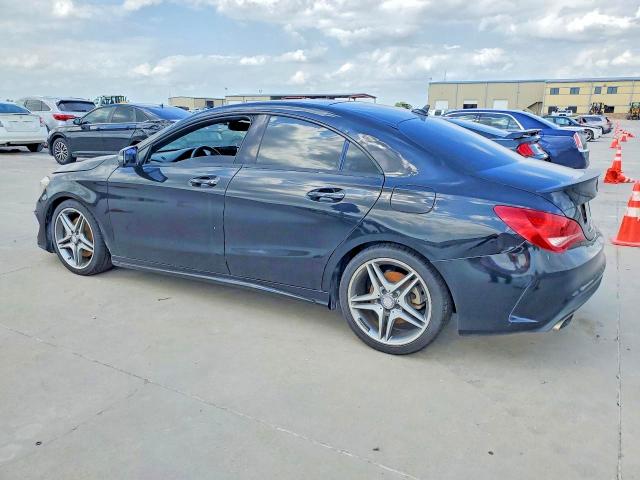 53597076 :رقم المزاد ، WDDSJ4GB1FN181261 vin ، 2015 Mercedes-benz Cla مزاد بيع