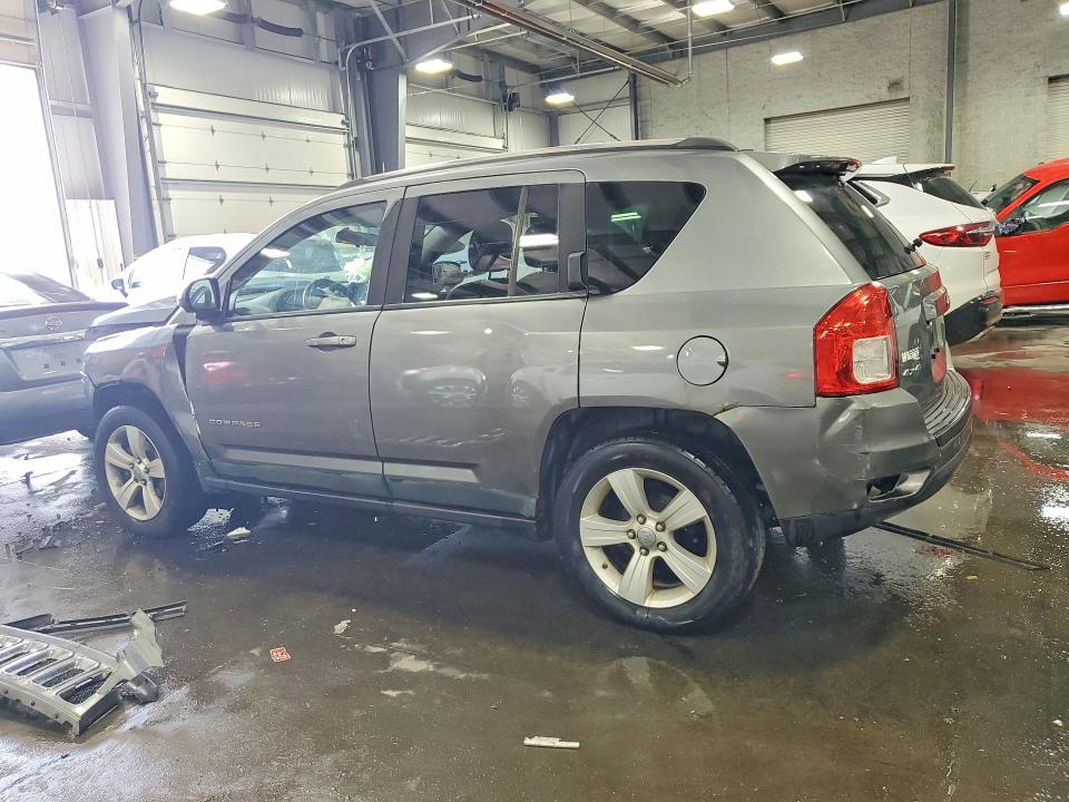 2011 Jeep Compass მანქანა იყიდება აუქციონზე, vin: 1J4NF1FB3BD263981, აუქციონის ნომერი: 53233106