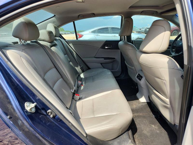 Продажа на аукционе авто 2017 Honda Accord, vin: 1HGCR2F82HA276196, номер лота: 54286236