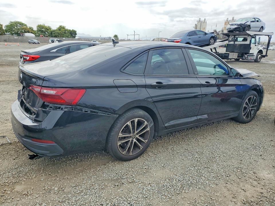 Продажа на аукционе авто 2023 Volkswagen Jetta, vin: 3VWBM7BU8PM025965, номер лота: 53571136