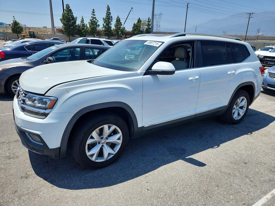 53807216 :رقم المزاد ، 1V2MR2CA6JC527482 vin ، 2018 Volkswagen Atlas مزاد بيع