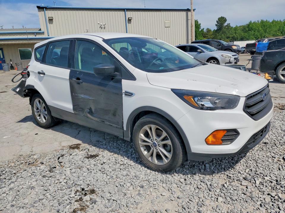Продажа на аукционе авто 2019 Ford Escape, vin: 1FMCU0F78KUA10630, номер лота: 53943736