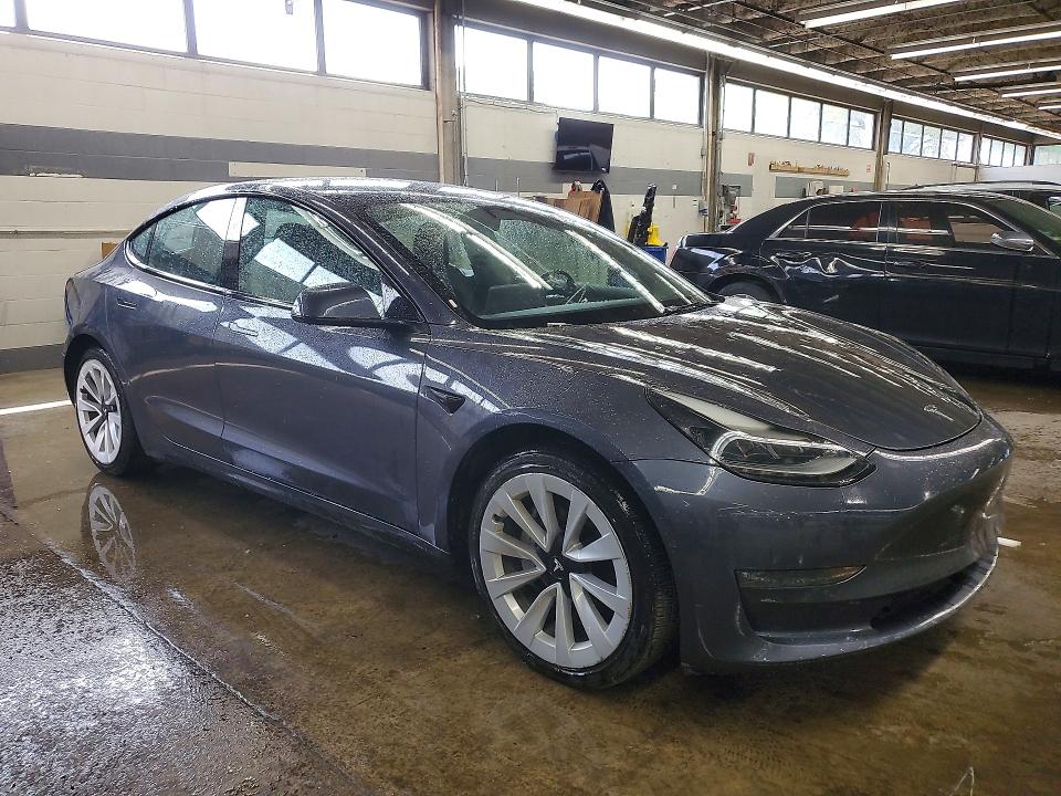 2022 Tesla Model 3 მანქანა იყიდება აუქციონზე, vin: 5YJ3E1EA7NF188093, აუქციონის ნომერი: 54643916