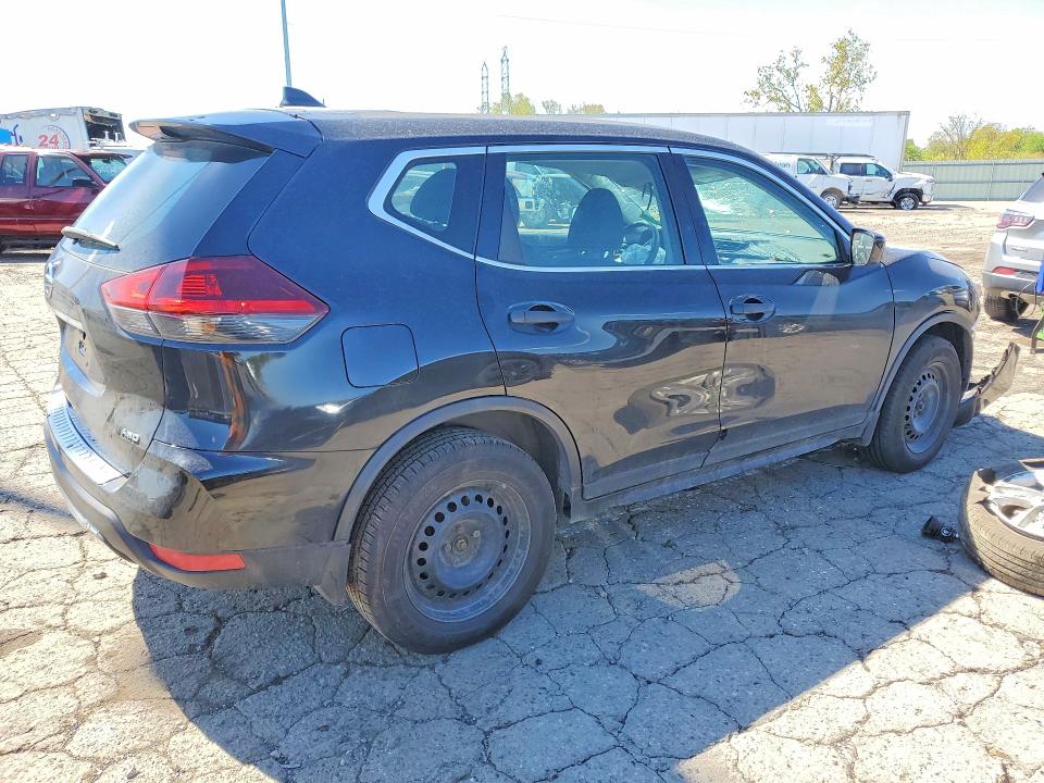 53261516 :رقم المزاد ، 5N1AT2MV1JC743663 vin ، 2018 Nissan Rogue مزاد بيع