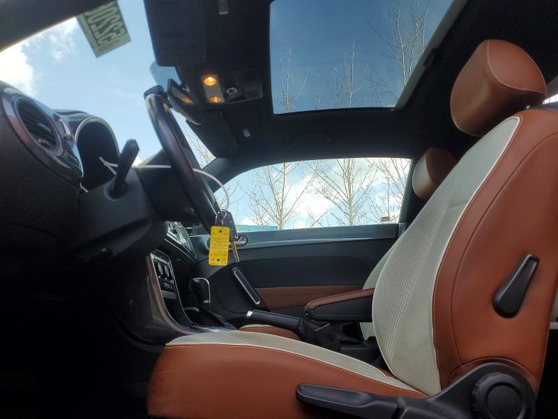 Auction sale of the 2017 Volkswagen Beetle, vin: 3VWJ17AT0HM632828, lot number: 52206616
