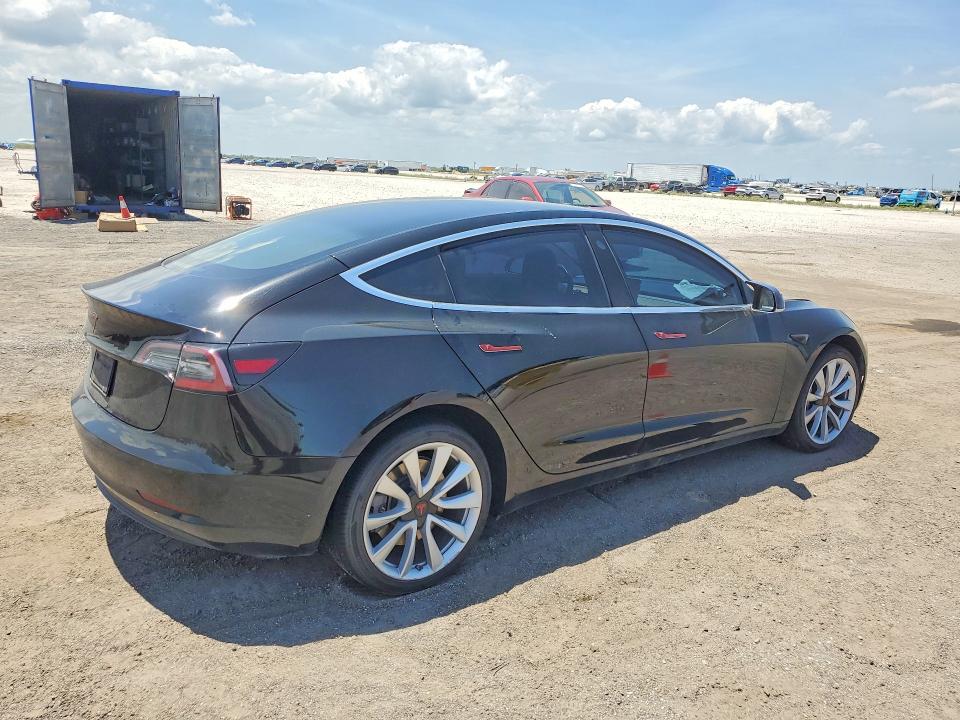 2018 Tesla Model 3 მანქანა იყიდება აუქციონზე, vin: 5YJ3E1EA3JF005850, აუქციონის ნომერი: 52039596