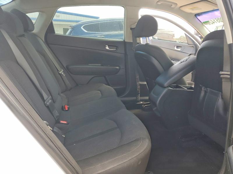 52051426 :رقم المزاد ، 5XXGT4L38JG253280 vin ، 2018 Kia Optima مزاد بيع