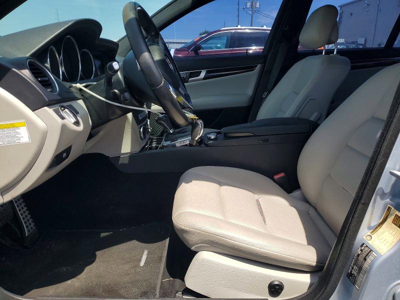 53850086 :رقم المزاد ، WDDGF4HB3DA742487 vin ، 2013 Mercedes-benz C مزاد بيع