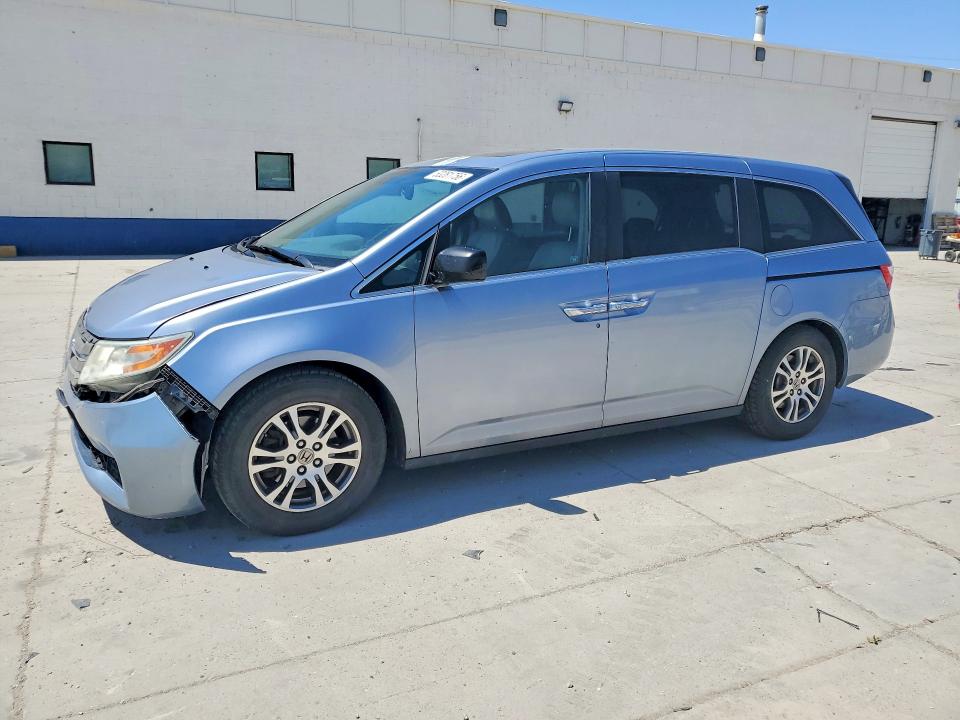 53281756 :رقم المزاد ، 5FNRL5H64BB098071 vin ، 2011 Honda Odyssey مزاد بيع