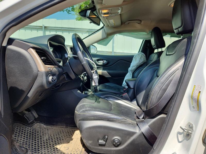 53963456 :رقم المزاد ، 1C4PJMCB2HW571546 vin ، 2017 Jeep Cherokee مزاد بيع