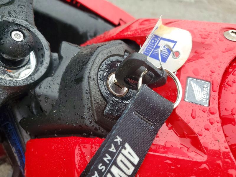 53741126 :رقم المزاد ، MLHRH1551T5200383 vin ، 2026 Honda Cbr650 مزاد بيع