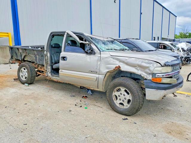 Продаж на аукціоні авто 2002 Chevrolet Silverado, vin: 1GCEK19T52Z245832, номер лоту: 51885966