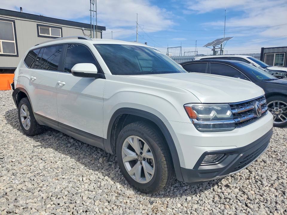 53115396 :رقم المزاد ، 1V2LR2CA8JC518472 vin ، 2018 Volkswagen Atlas مزاد بيع