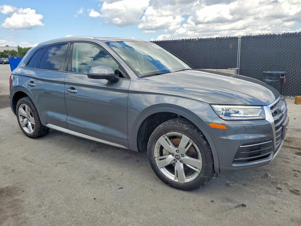 53626526 :رقم المزاد ، WA1ANAFY9J2012933 vin ، 2018 Audi Q5 مزاد بيع