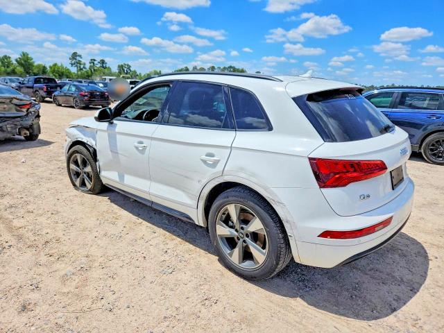 Продажа на аукционе авто 2020 Audi Q5, vin: WA1ANAFY0L2106976, номер лота: 52419846