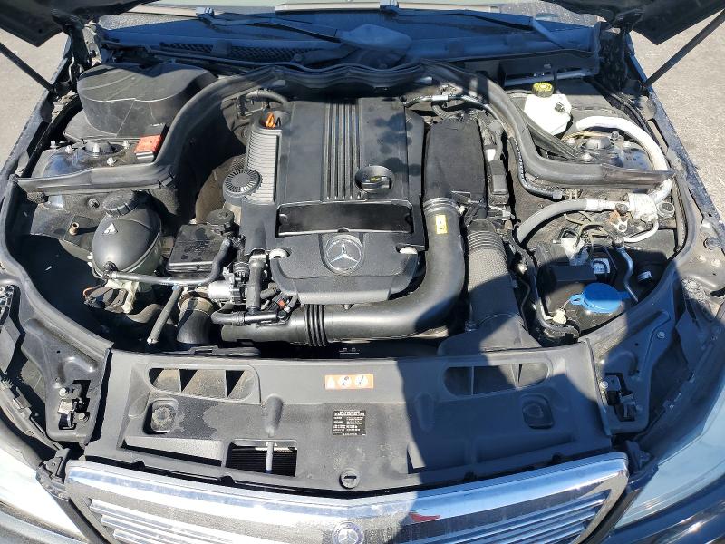 Продаж на аукціоні авто 2012 Mercedes-benz C, vin: WDDGF4HB5CR228091, номер лоту: 54176356