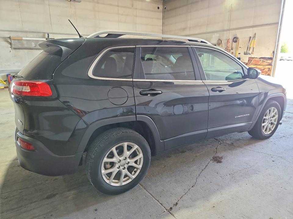 2015 Jeep Cherokee მანქანა იყიდება აუქციონზე, vin: 1C4PJLCB4FW507838, აუქციონის ნომერი: 51896216