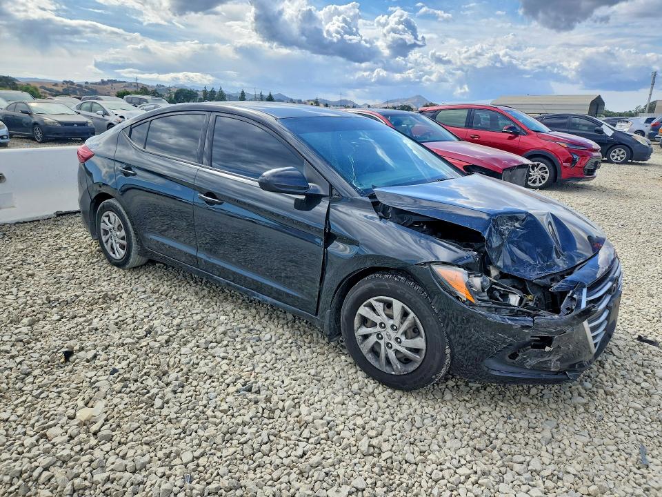 55402046 :رقم المزاد ، 5NPD74LFXHH202248 vin ، 2017 Hyundai Elantra مزاد بيع