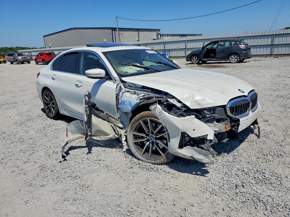 54210526 :رقم المزاد ، 3MW5R7J01N8C40509 vin ، 2022 Bmw 330xi مزاد بيع