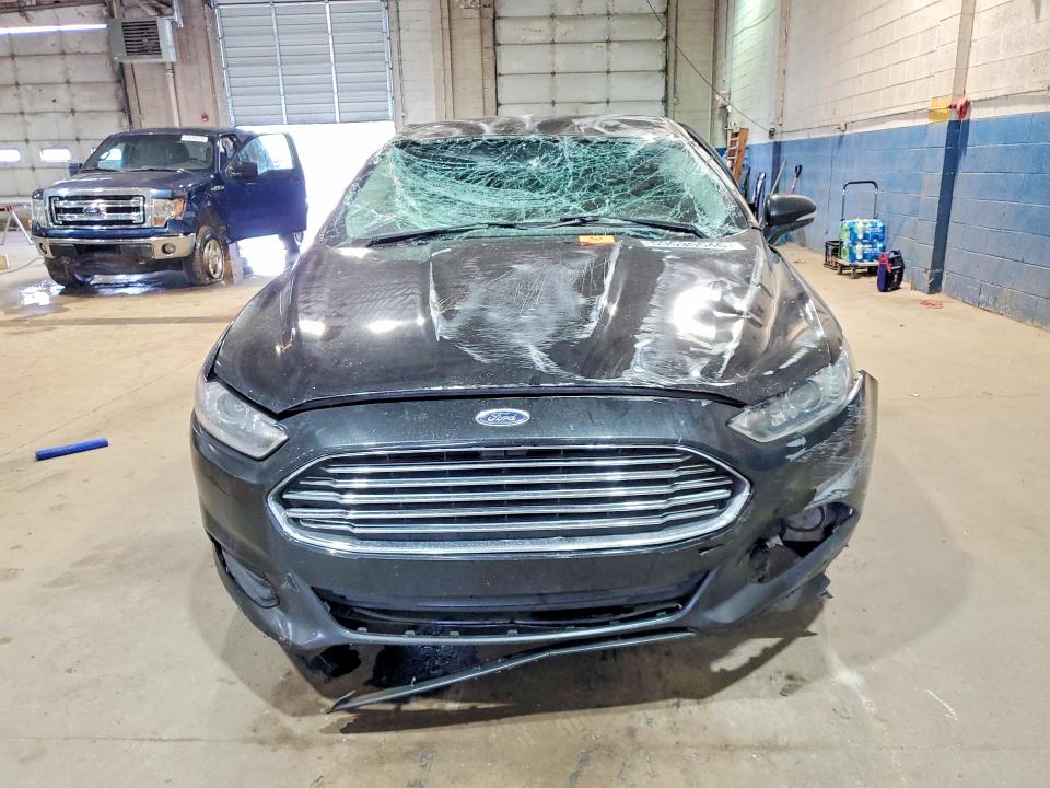 53535546 :رقم المزاد ، 3FA6P0H77FR304089 vin ، 2015 Ford Fusion مزاد بيع