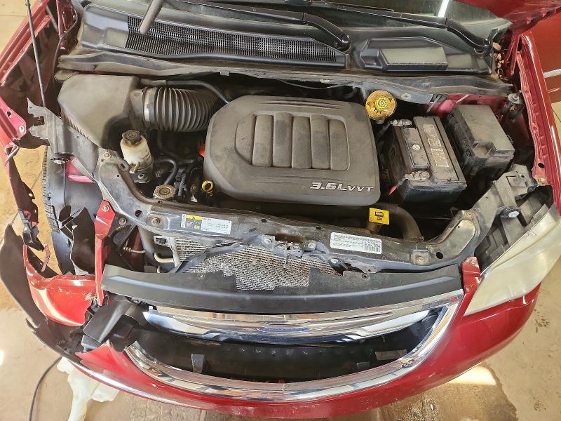 Продажа на аукционе авто 2015 Chrysler Town & Country, vin: 2C4RC1BG8FR578666, номер лота: 51805916