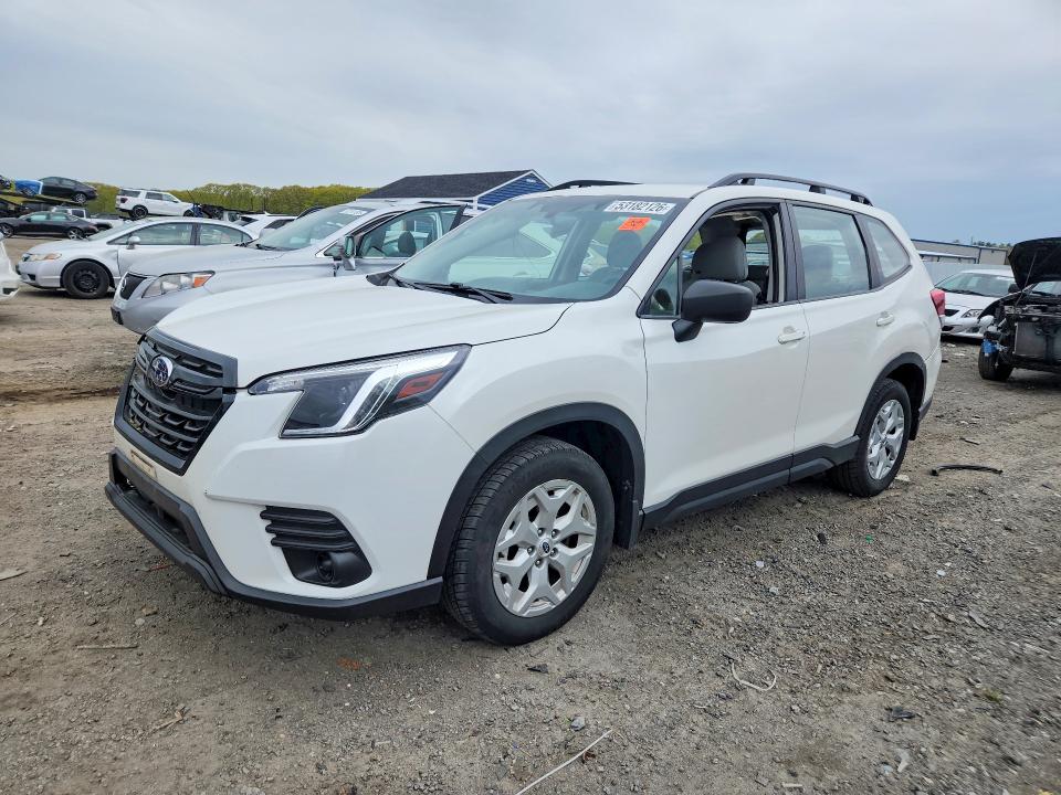 53182126 :رقم المزاد ، JF2SKACC5NH440420 vin ، 2022 Subaru Forester مزاد بيع