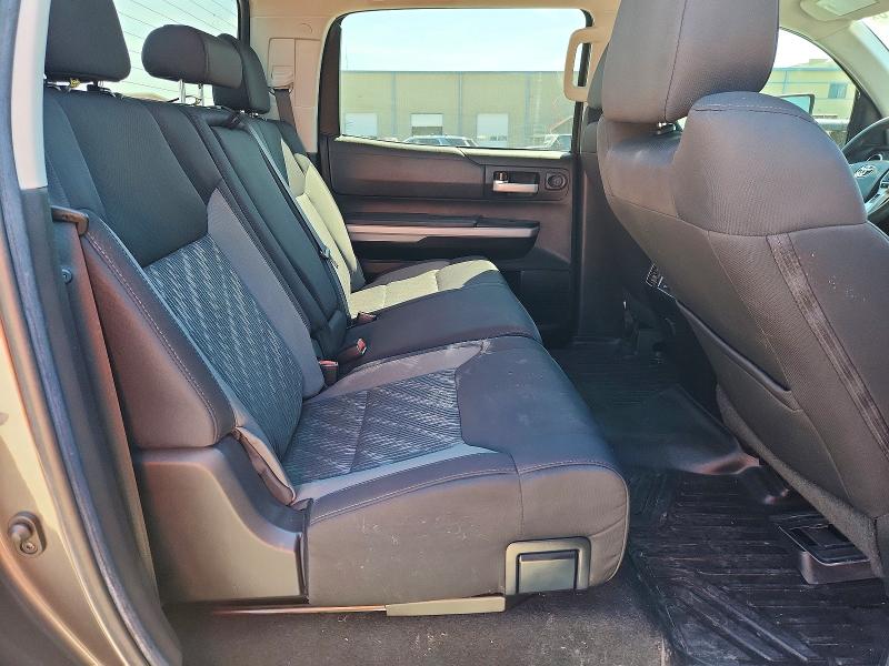 53622426 :رقم المزاد ، 5TFDY5F11MX982223 vin ، 2021 Toyota Tundra مزاد بيع