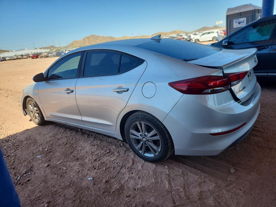 53624946 :رقم المزاد ، 5NPD84LFXHH004914 vin ، 2017 Hyundai Elantra مزاد بيع