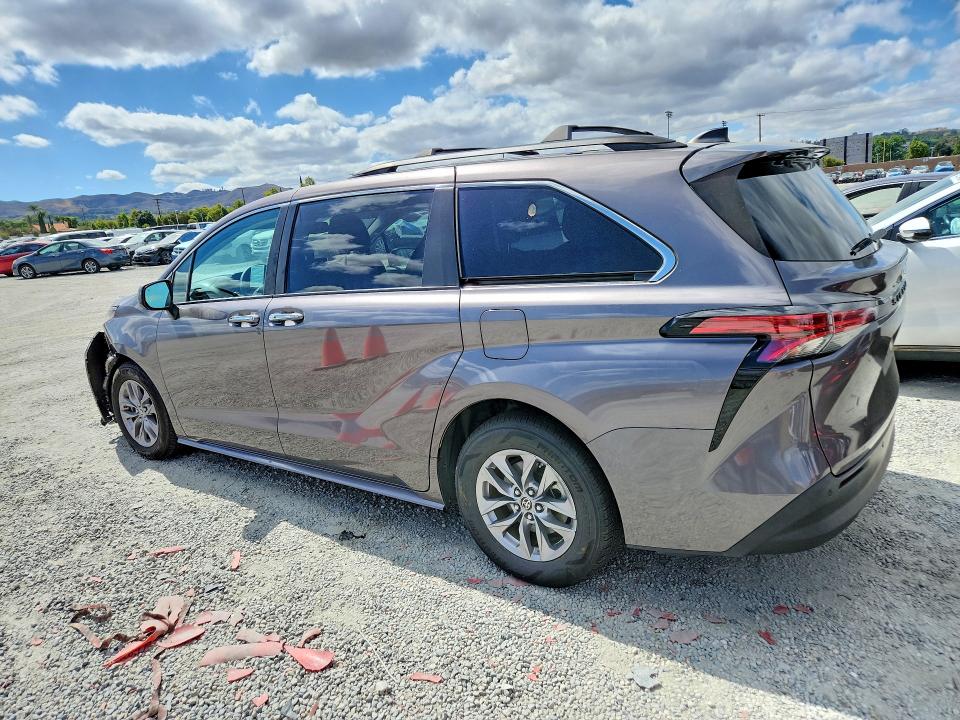 Aukcja sprzedaży 2022 Toyota Sienna, vin: 5TDJRKEC5NS101046, numer aukcji: 55206096