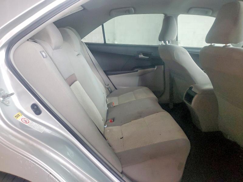 55294606 :رقم المزاد ، 4T4BF1FK0CR214197 vin ، 2012 Toyota Camry مزاد بيع
