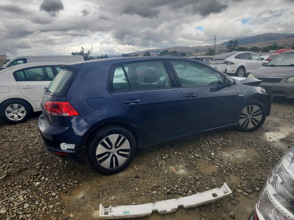 55287496 :رقم المزاد ، WVWKP7AUXGW914679 vin ، 2016 Volkswagen E-golf مزاد بيع
