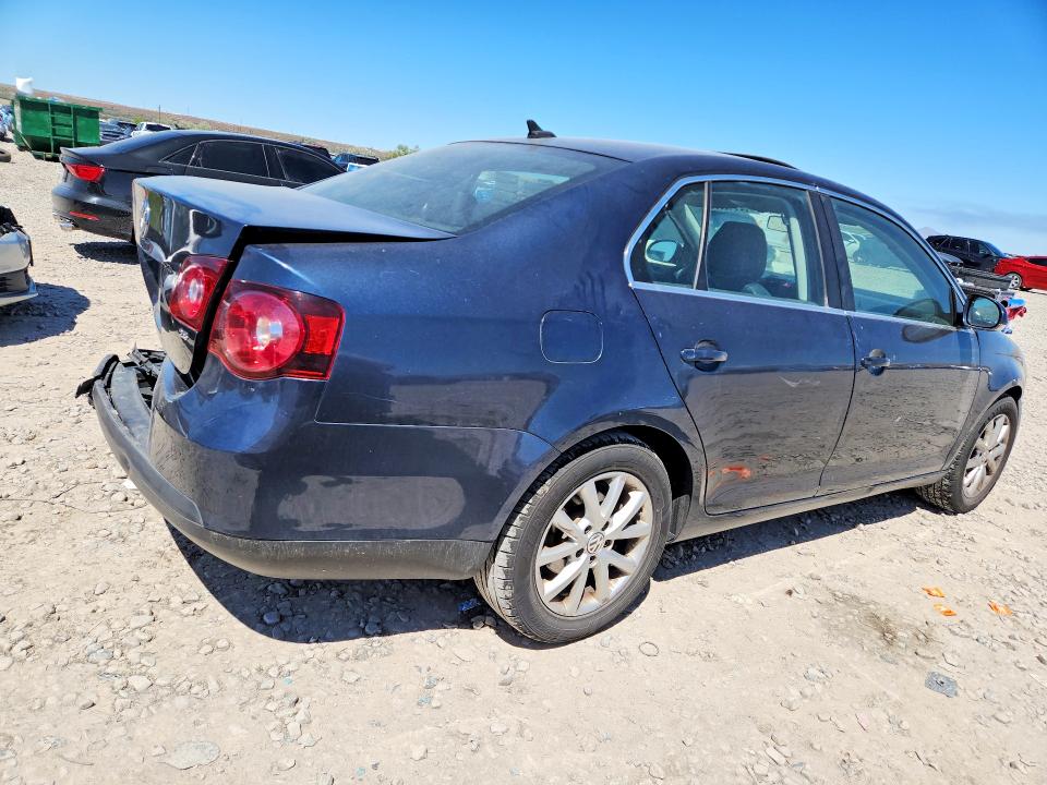 2010 Volkswagen Jetta მანქანა იყიდება აუქციონზე, vin: 3VWRZ7AJ8AM115499, აუქციონის ნომერი: 52015536
