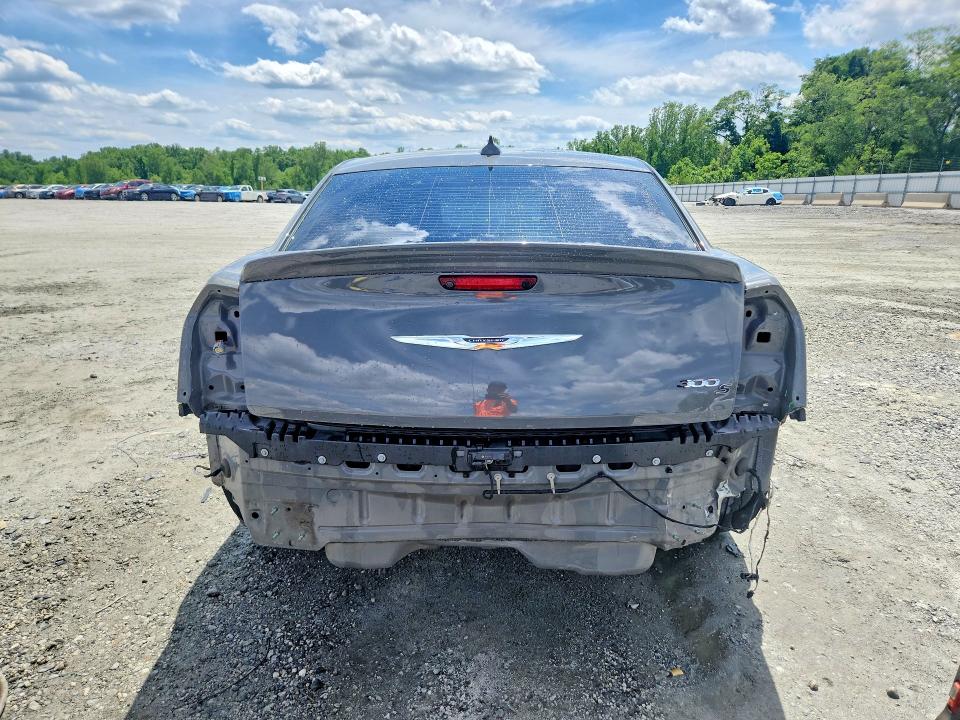 Продаж на аукціоні авто 2018 Chrysler 300, vin: 2C3CCABG0JH151510, номер лоту: 52376446