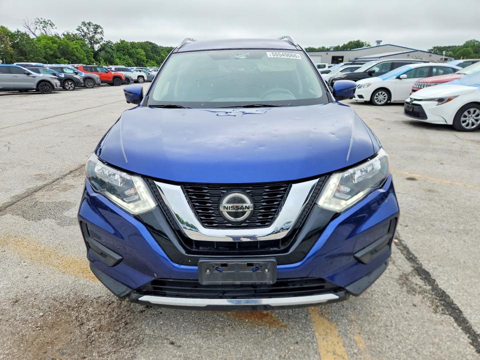 55549066 :رقم المزاد ، KNMAT2MT3JP605912 vin ، 2018 Nissan Rogue مزاد بيع