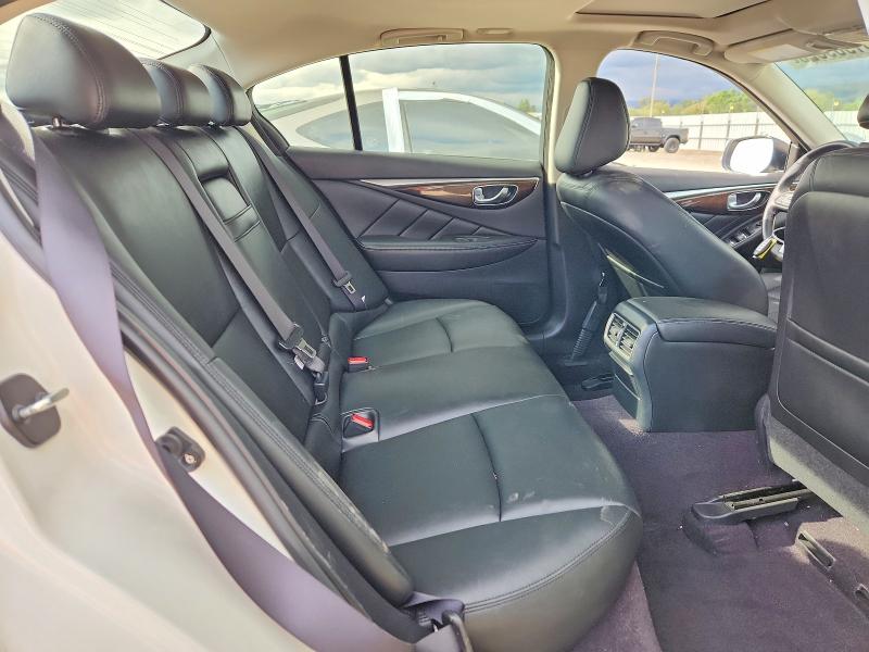 51969526 :رقم المزاد ، JN1EV7AP8JM352509 vin ، 2018 Infiniti Q50 مزاد بيع