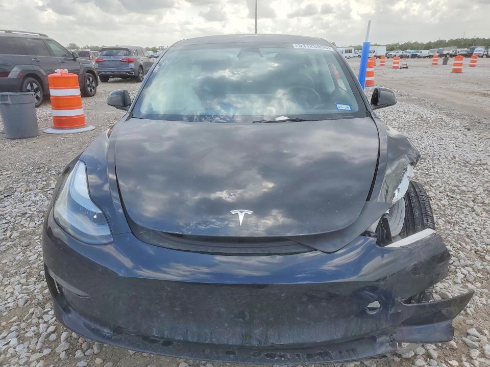 Продаж на аукціоні авто 2023 Tesla Model 3, vin: 5YJ3E1EB5PF629120, номер лоту: 54126996