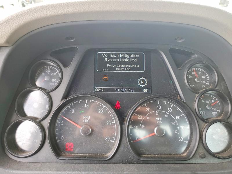 Продажа на аукционе авто 2018 Peterbilt 579, vin: 1XPBA48XXJD477591, номер лота: 53848196