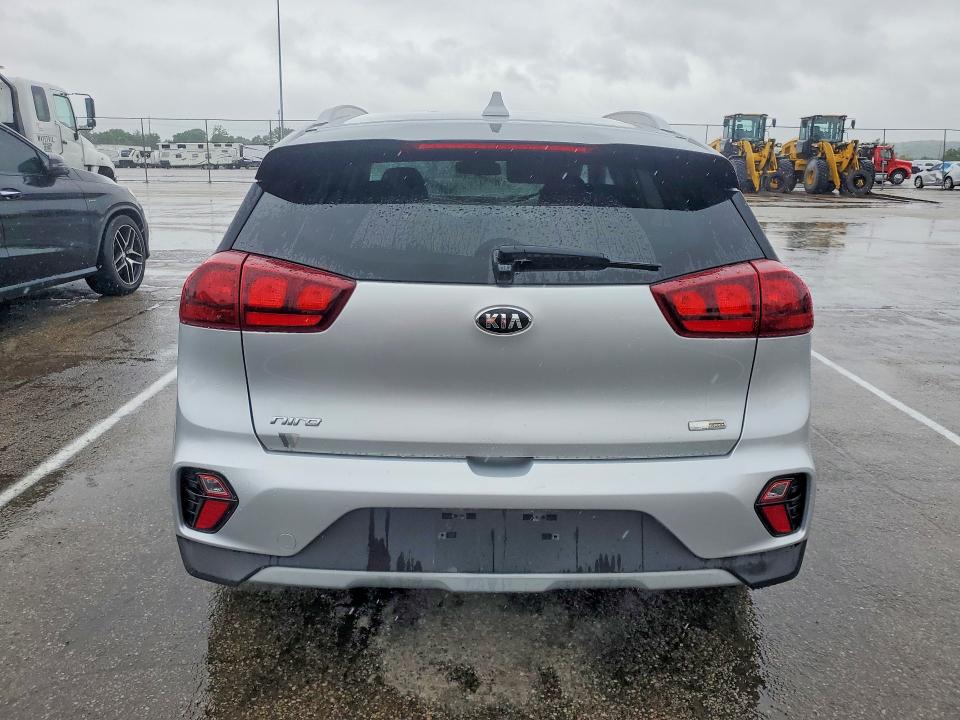 53614786 :رقم المزاد ، KNDCB3LC7L5374692 vin ، 2020 Kia Niro مزاد بيع