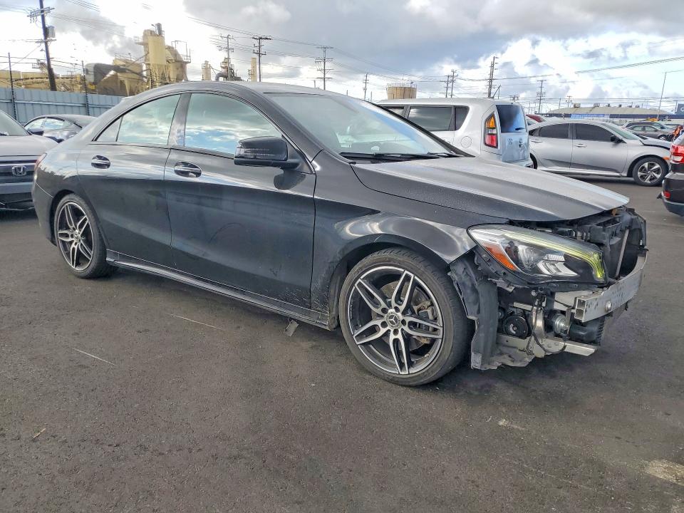 52086386 :رقم المزاد ، WDDSJ4EB8KN737420 vin ، 2019 Mercedes-benz Cla مزاد بيع
