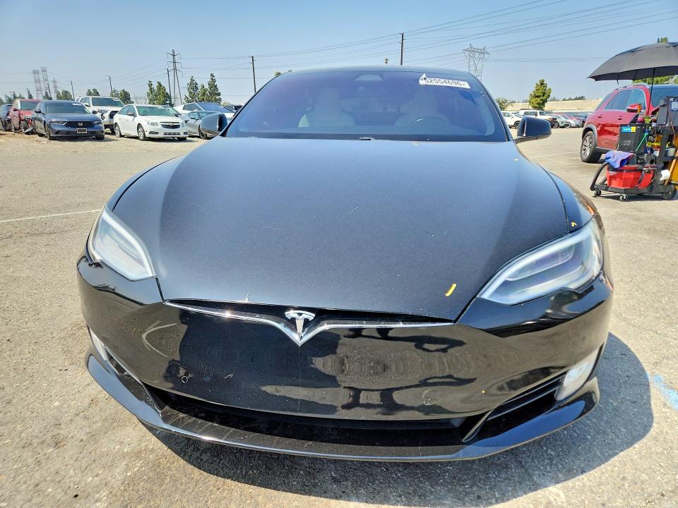 2019 Tesla Model S მანქანა იყიდება აუქციონზე, vin: 5YJSA1E20KF331817, აუქციონის ნომერი: 52554696