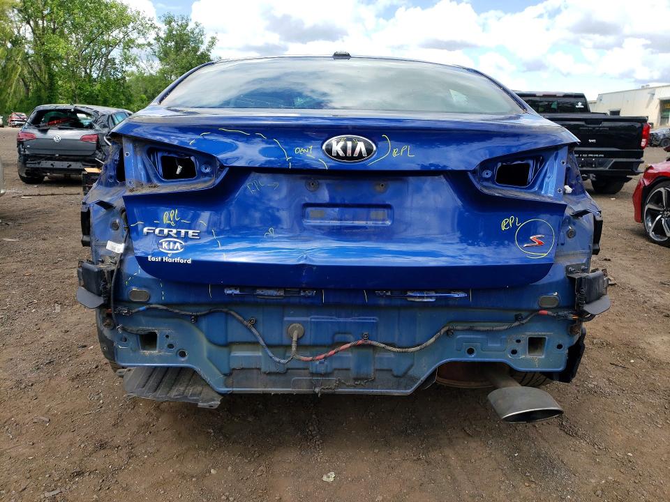 54515786 :رقم المزاد ، 3KPFL4A74HE010733 vin ، 2017 Kia Forte مزاد بيع