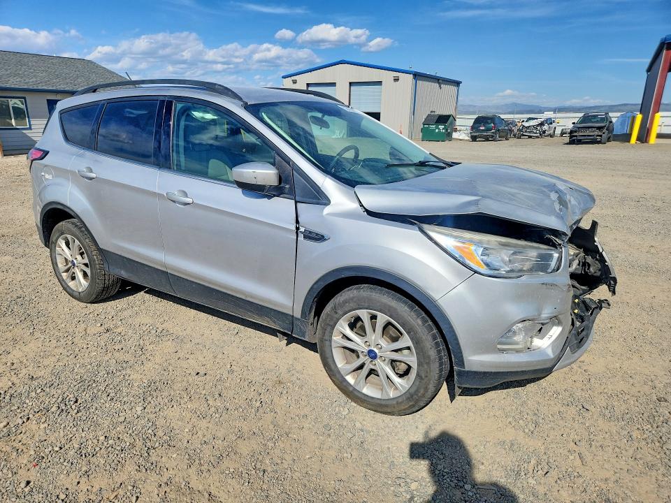 2018 Ford Escape მანქანა იყიდება აუქციონზე, vin: 1FMCU0GD0JUB96909, აუქციონის ნომერი: 52429456