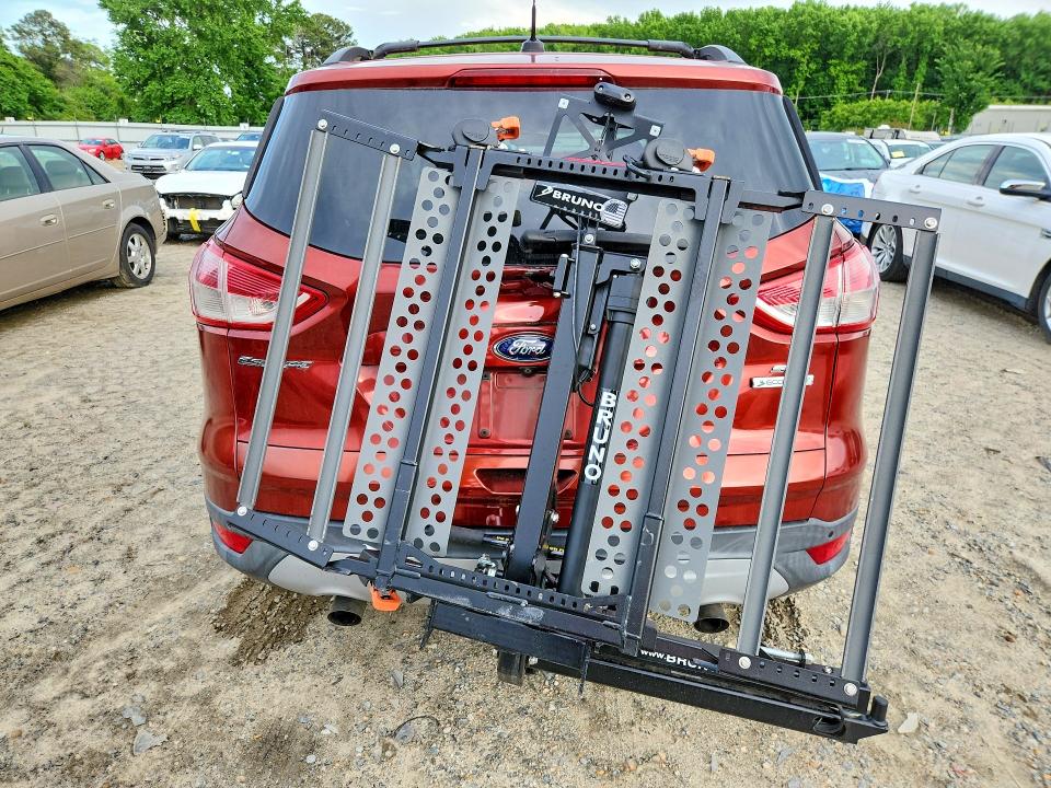 Продаж на аукціоні авто 2014 Ford Escape, vin: 1FMCU0GX1EUE34962, номер лоту: 54983156